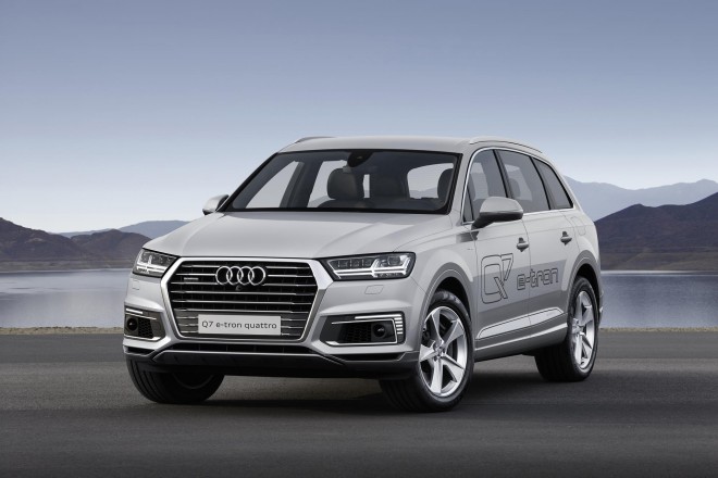 2015 Audi Q7 e-tron 2.0 TFSI quattro Wallpapers