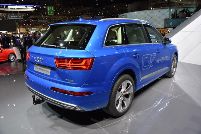 2015 Audi Q7 e-tron quattro Wallpapers