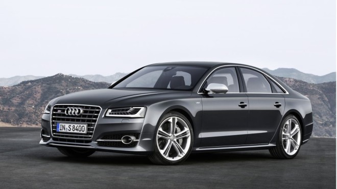 2015 Audi S8 Wallpapers