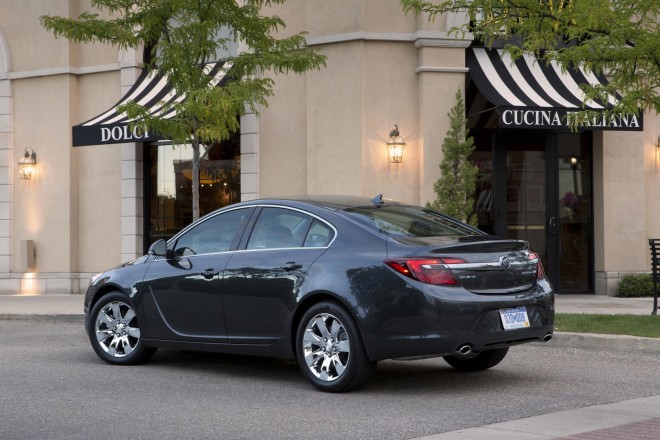 2015 Buick Regal Wallpapers