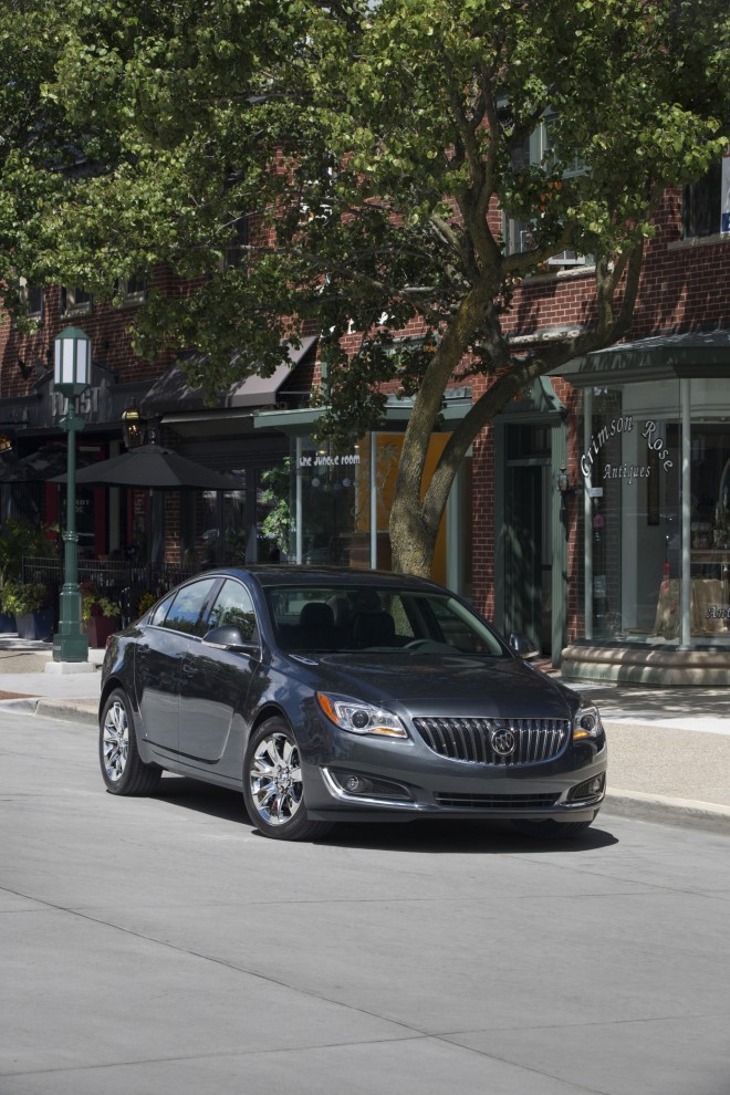 2015 Buick Regal Wallpapers