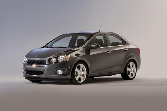 2015 Chevrolet Sonic Wallpapers