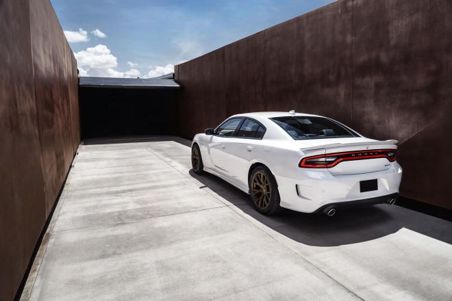 2015 Dodge Charger SRT Hellcat Wallpapers