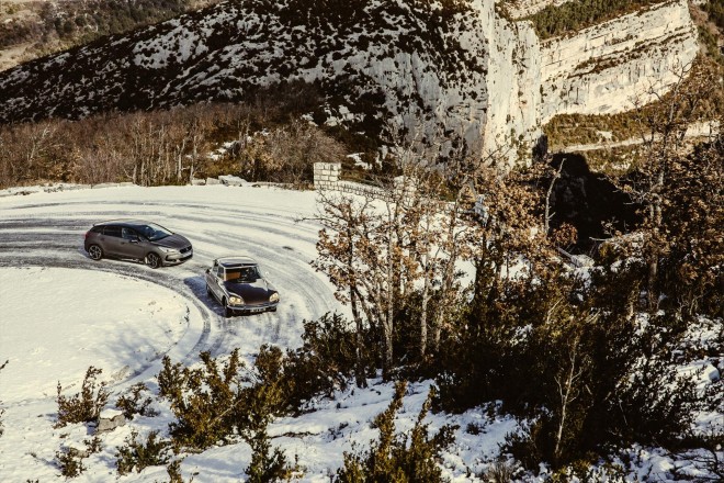 2015 DS Divine Wallpapers