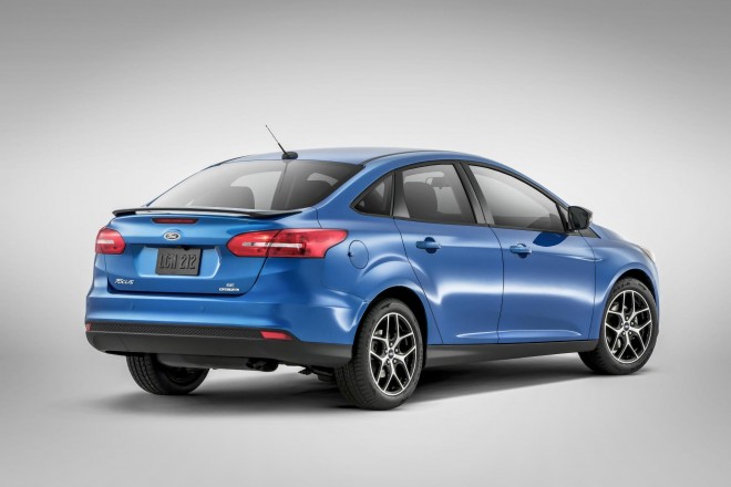2015 Ford Focus Sedan Wallpapers