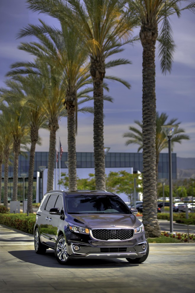 2015 Kia Sedona Wallpapers