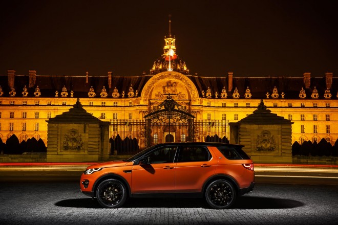 2015 Land Rover Discovery Sport Wallpapers