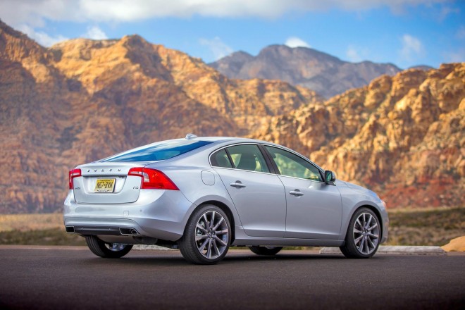 2015 Volvo S60 Wallpapers