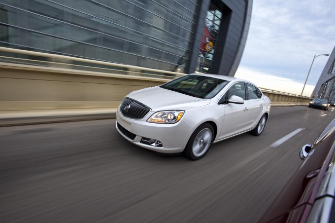 2016 Buick Verano Wallpapers