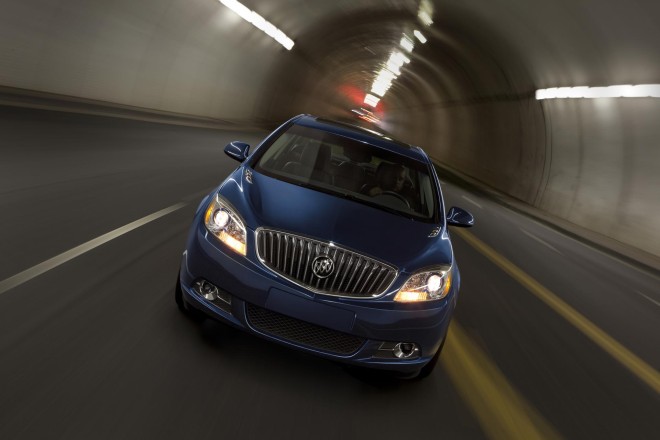 2016 Buick Verano Wallpapers