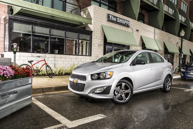 2016 Chevrolet Sonic Wallpapers