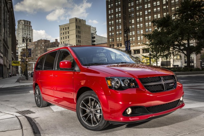 2016 Dodge Grand Caravan Wallpapers