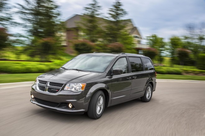 2016 Dodge Grand Caravan Wallpapers