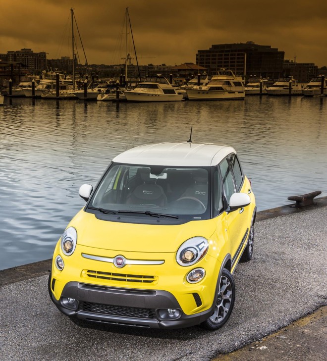 2016 Fiat 500L Wallpapers
