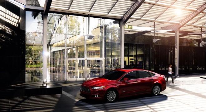 2016 Ford Fusion Energi Wallpapers