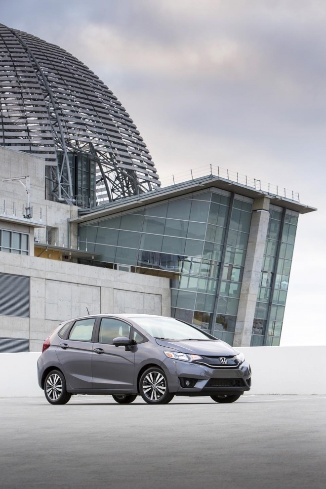 2016 Honda Fit Wallpapers