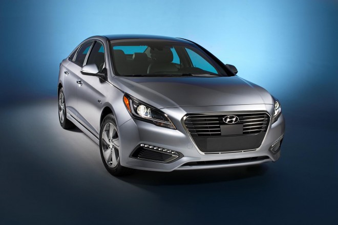 2016 Hyundai Sonata Plug-In Hybrid Wallpapers