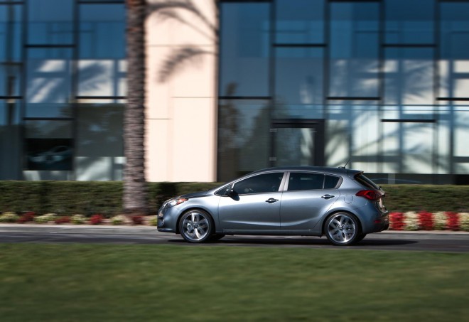 2016 Kia Forte5 Wallpapers