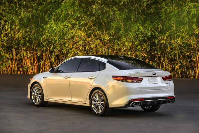 2016 Kia Optima Wallpapers