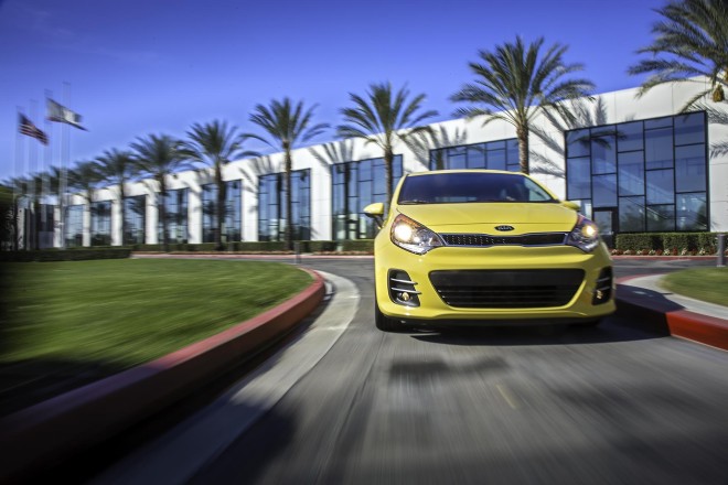 2016 Kia Rio 5-Door Wallpapers