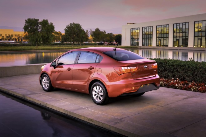 2016 Kia Rio Wallpapers