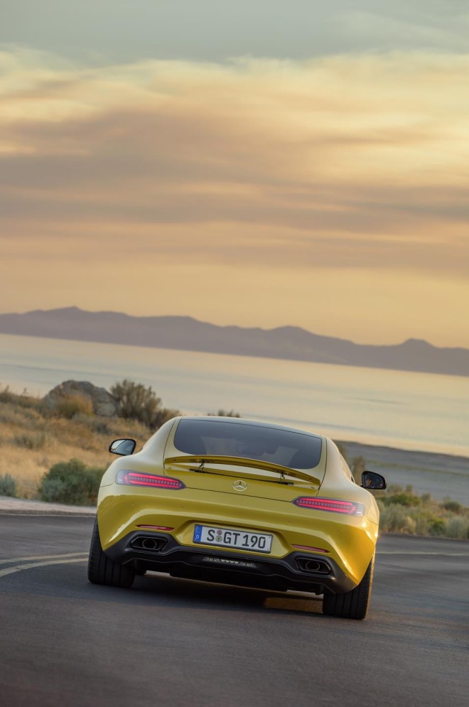 2016 Mercedes-Benz AMG GT Wallpapers