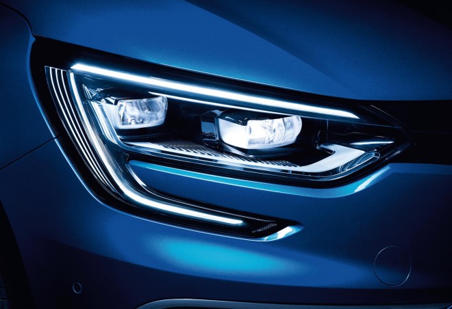 2016 Renault Megane Wallpapers