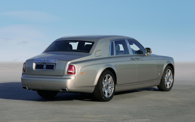 2016 Rolls-Royce Phantom Wallpapers