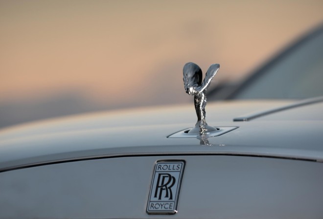2016 Rolls-Royce Wraith Wallpapers