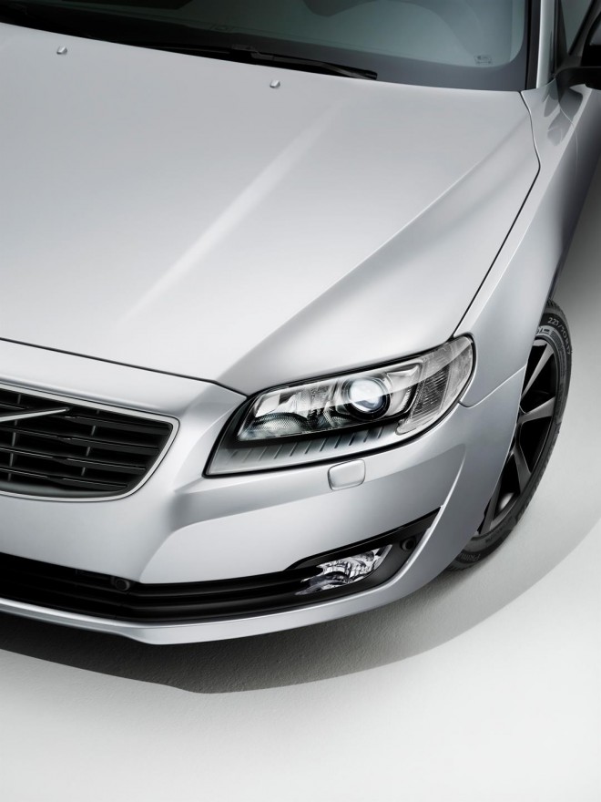 2016 Volvo V70 Wallpapers