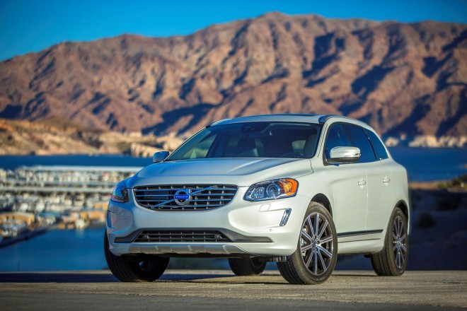 2016 Volvo XC60 Wallpapers