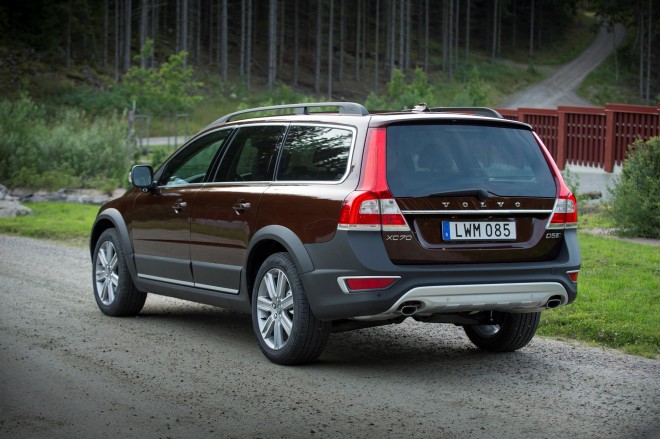 2016 Volvo XC70 Wallpapers