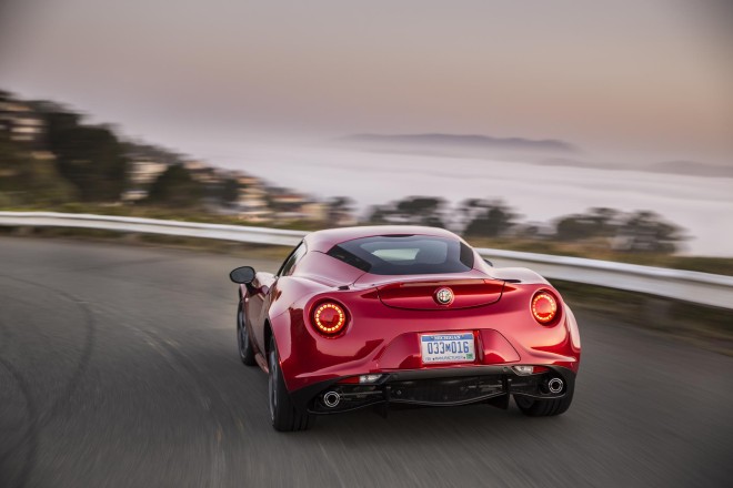 2017 Alfa Romeo 4C Wallpapers