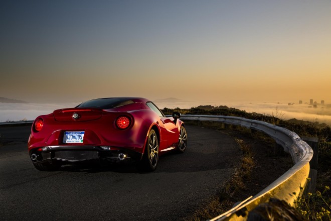 2017 Alfa Romeo 4C Wallpapers