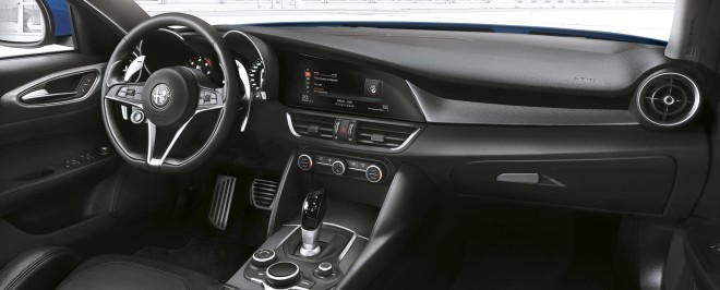 2017 Alfa Romeo Giulia Veloce Wallpapers