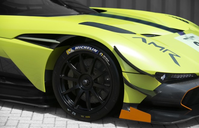 2017 Aston Martin Vulcan AMR Pro Wallpapers