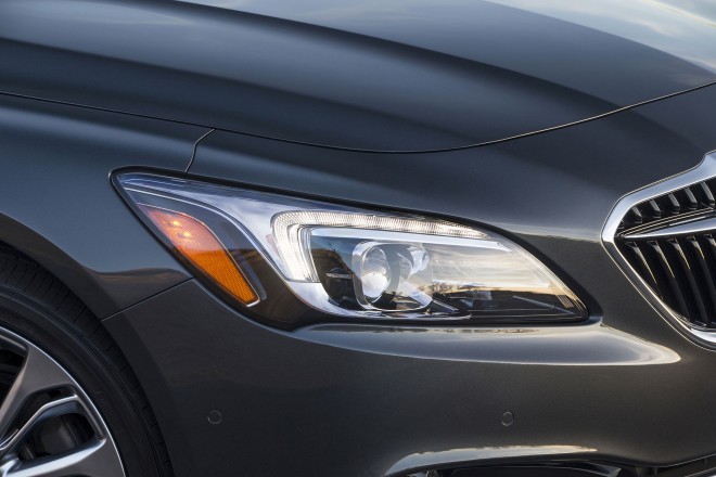 2017 Buick LaCrosse Wallpapers