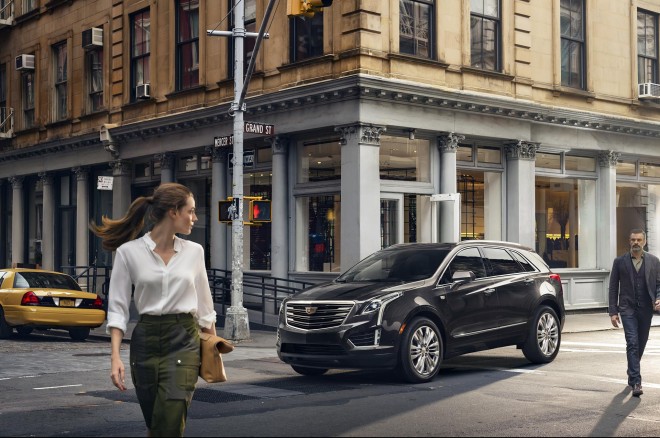 2017 Cadillac XT5 Wallpapers