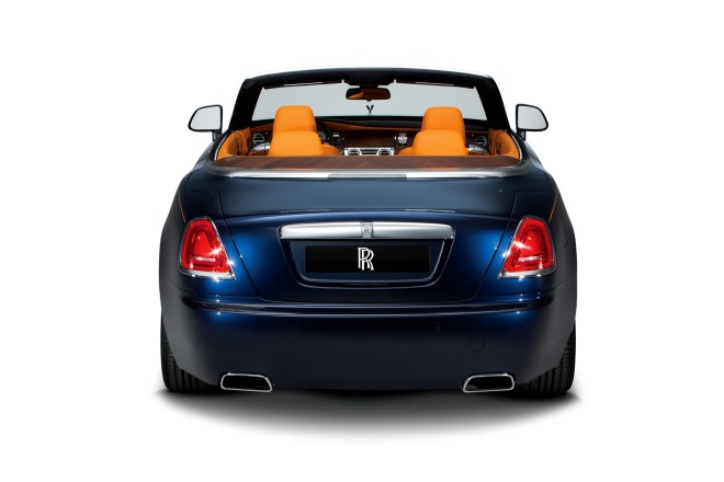 2017 Rolls-Royce Dawn Wallpapers