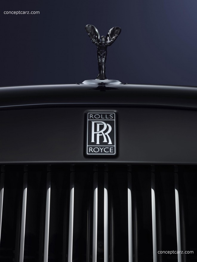 2017 Rolls-Royce Wraith Wallpapers