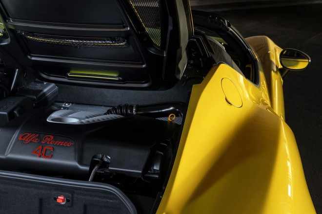 2018 Alfa Romeo 4C Spider Wallpapers