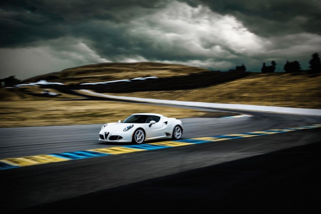 2018 Alfa Romeo 4C Wallpapers