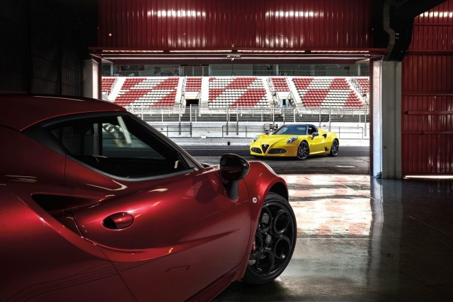 2018 Alfa Romeo 4C Wallpapers