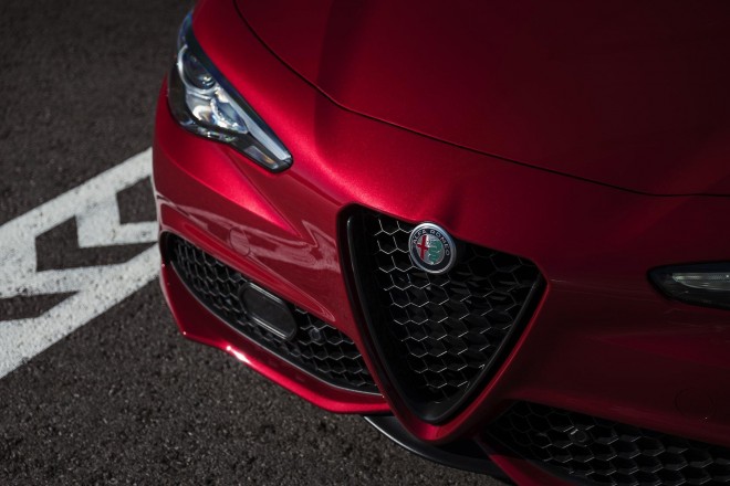 2018 Alfa Romeo Giulia Nero Edizione Package Wallpapers