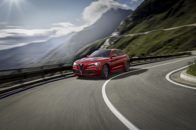 2018 Alfa Romeo Stelvio Wallpapers