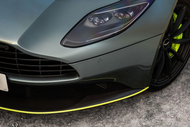 2018 Aston Martin DB11 AMR Wallpapers
