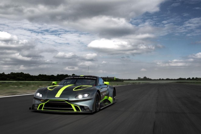 2018 Aston Martin Vantage GT3 Wallpapers