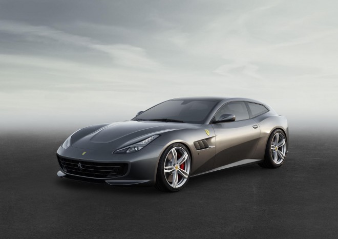 2018 Ferrari GTC4Lusso Wallpapers