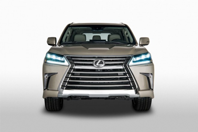 2018 Lexus LX 570 Wallpapers