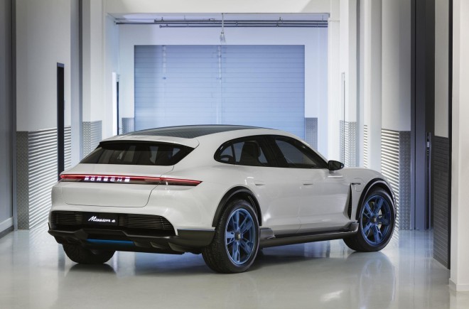 2018 Porsche Mission E Cross Turismo Concept Wallpapers